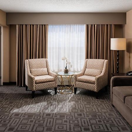 Pomeroy Hotel & Conference Centre Grande Prairie Exterior photo